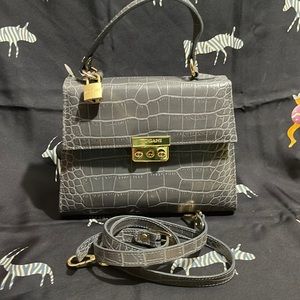 Rogani hand bag